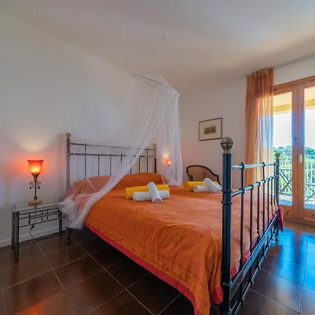 Villa Marinada Lux *
